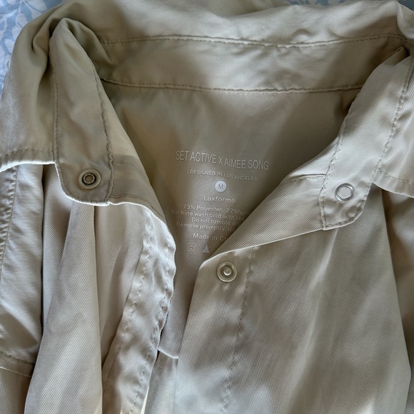 SET Active Aimee Song Button Down in Crema - Picture 2 of 3